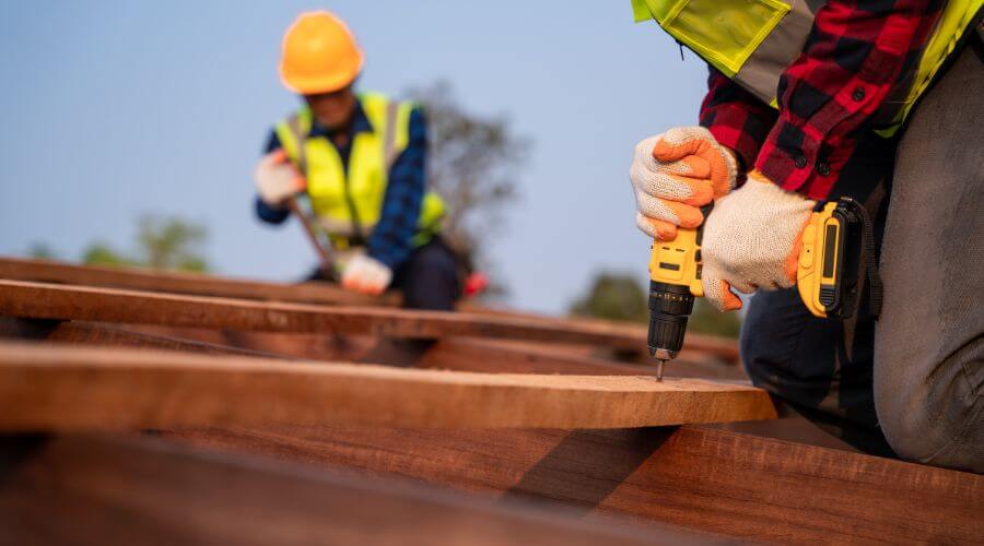 Professional residential roofers in Milfay, OK